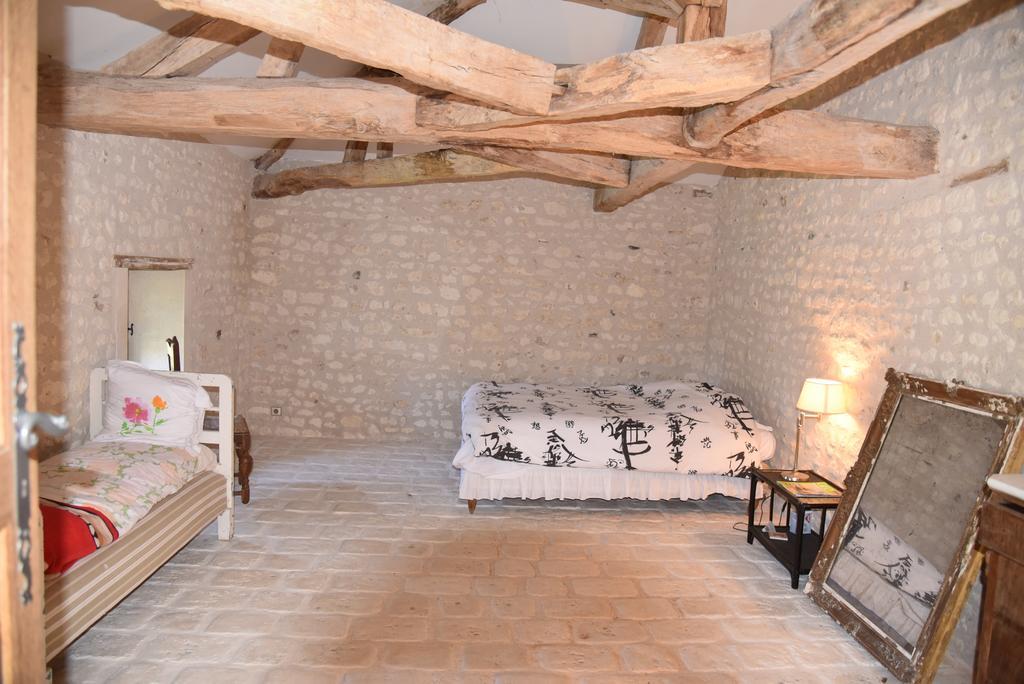 Chateau De Theon Hotel Cozes ภายนอก รูปภาพ
